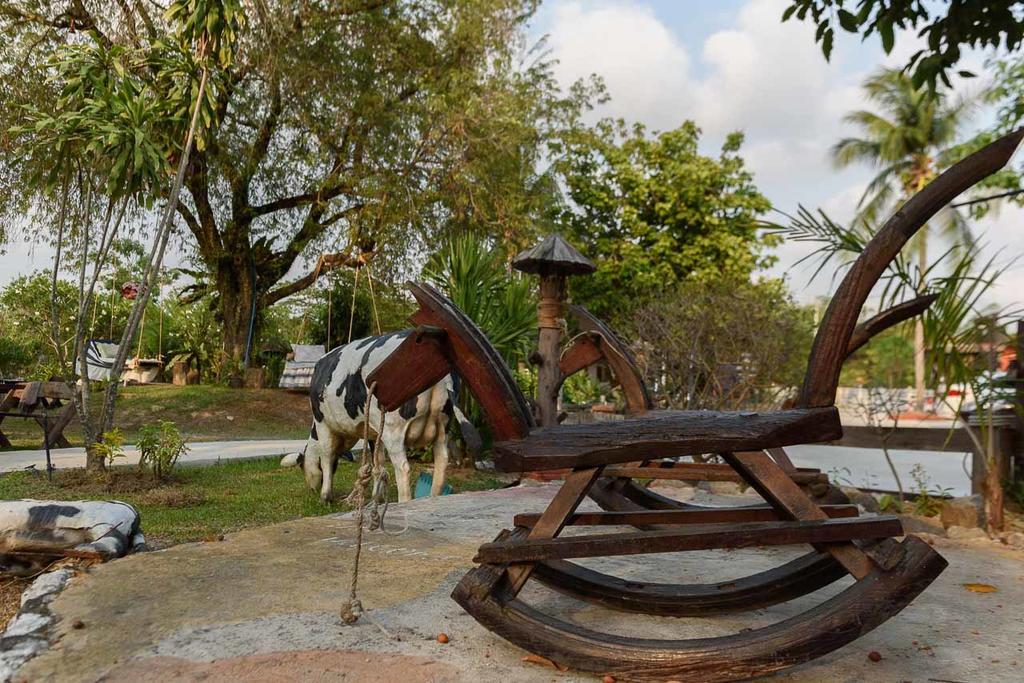 Cowboy Farm Resort Pattaya Ban Huai Yai Extérieur photo