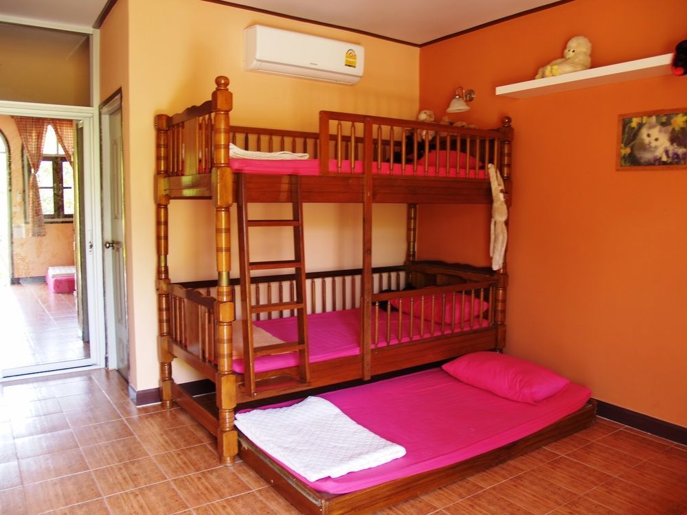 Cowboy Farm Resort Pattaya Ban Huai Yai Extérieur photo